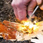 how to use magnesium fire starter
